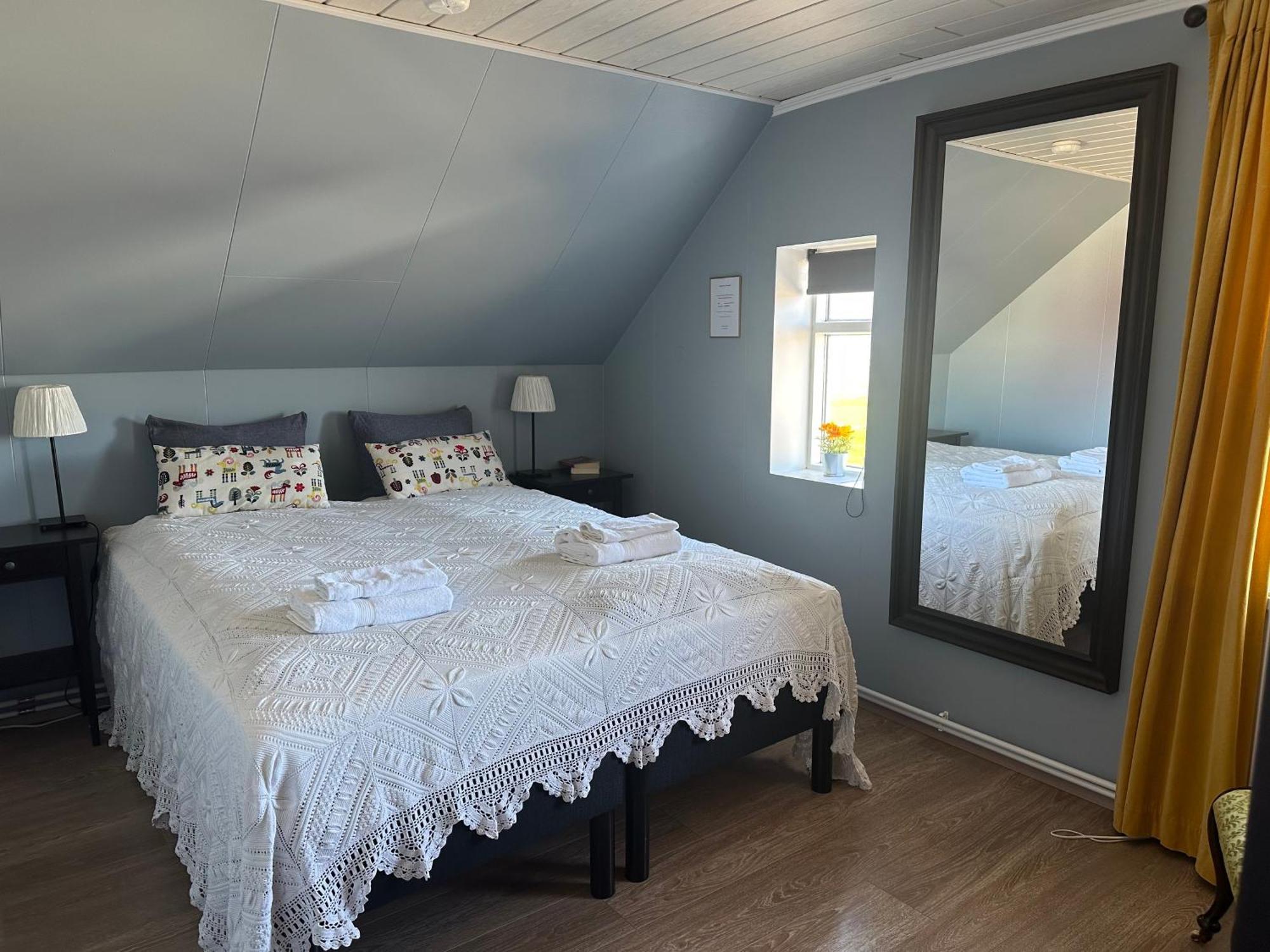 Helluland Guesthouse Saudarkrokur Esterno foto