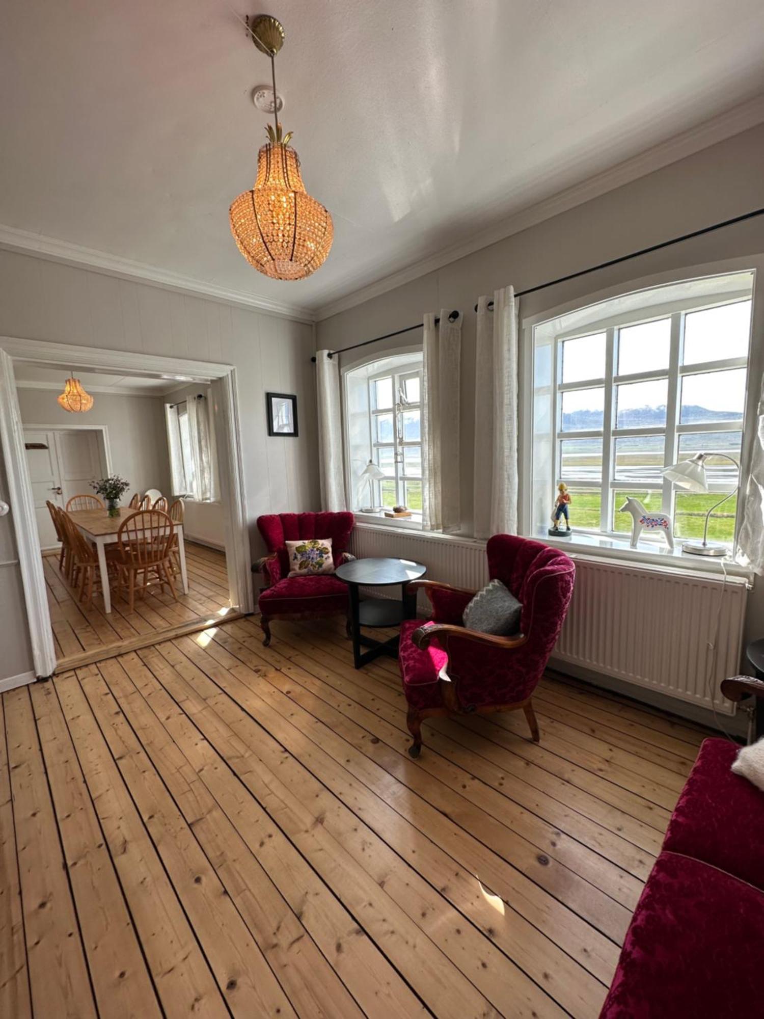 Helluland Guesthouse Saudarkrokur Esterno foto
